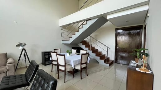 ALQUILO DEPARTAMENTO TIPO DUPLEX AMOBLADO EN VILLA MORRA