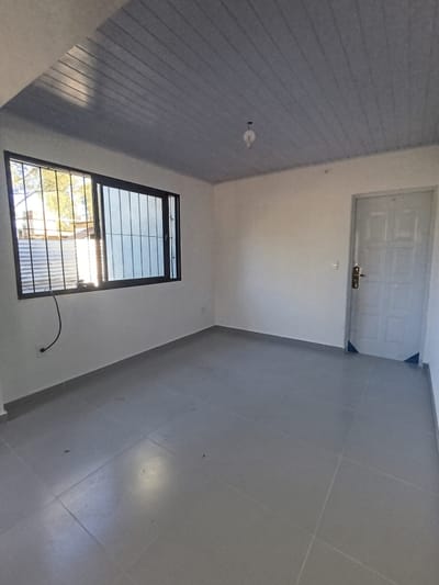 Complejo Residencial en Pinar Norte: Confort con Garage Privado y Amplio Patio con Parrillero.