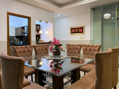 Casa en venta en barrio Laurelty - Luque