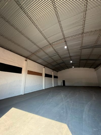 Alquilo Tinglado ideal para depósito