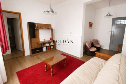 Apartamento Venta Centro 2 Dormitorios Patio A Metros De 18 Gastos Bajos