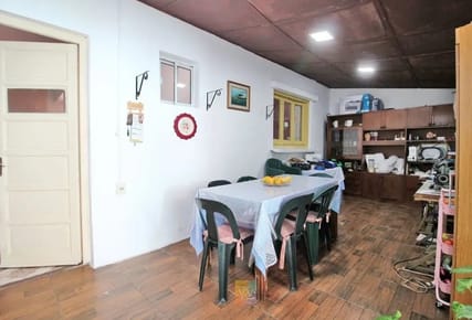 ALQUILER CASA EN VILLA ESPAÑOLA, 4 DORMITORIOS, ESCRITORIO, FRENTE Y FONDO, SIN GASTOS COMUNES