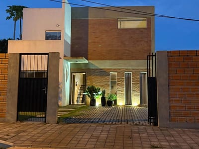 Vendo Casa en San Lorenzo Zona Calle'i