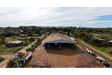 GALPON COMERCIAL / INDUSTRIAL EN MINGA GUAZÚ - ALTO PARANÁ EN VENTA