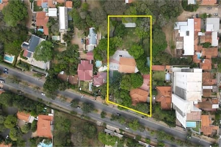 EN VENTA | 3.972 m² de Calle a Calle Sobre Primer Presidente, Mburucuyá