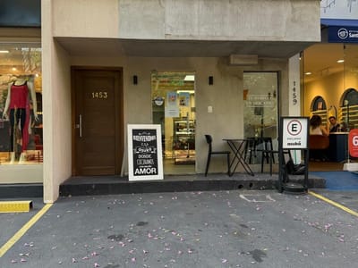 ALQUILO OFICINA O SALÓN COMERCIAL ZONA SHOPPING DEL SOL