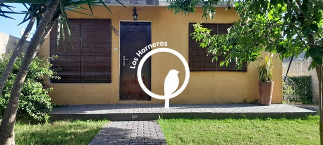 Casa en venta de 2 dormitorios, patio, cochera, galpón, ciudad de Canelones