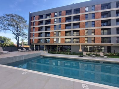 ALQUILO DEPARTAMENTO 100% AMOBLADO Y EQUIPADO, 1 DORMITORIO Y 1 COCHERA, ZONA CIT