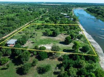 Vendo terreno de 13.000 m2 sobre el riacho san francisco