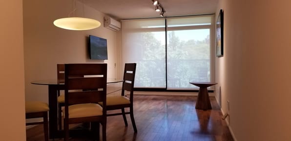Hermoso apartamento de un Dormitorio en Pocitos con Garaje  en Edificio con piscina y gimnasio