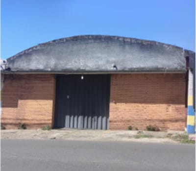 VENDO TINGLADO EN EL CENTRO DE LUQUE