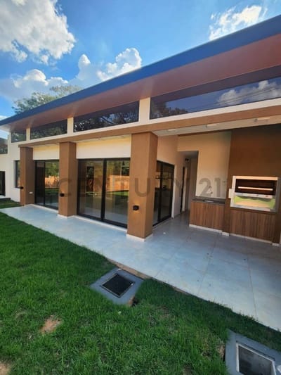 Alquiler de Casa Dúplex en Luque, Central