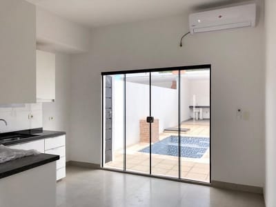 VENDO DÚPLEX DE 2 DORMITORIOS Y PATIO CON PISCINA!EN BARRIO SAN JUAN DE SAN LORENZO