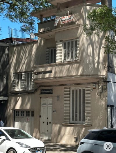 Venta espectacular casa en Punta Carretas con renta