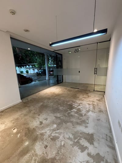 ALQUILO OFICINA 13M2 PROPIOS EN BARRIO HERRERA