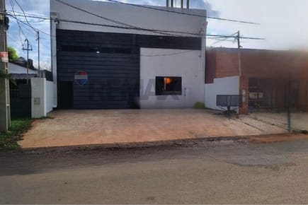 DEPOSITO EN VENTA EN LUQUE!! 