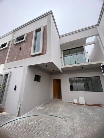 Duplex Premium En Venta Luque Tierra Nueva II 175m2 3 Dorm Suite Vestidor