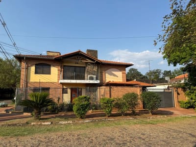 Duplex a la Venta en el Barrio Pettirossi - Asunción