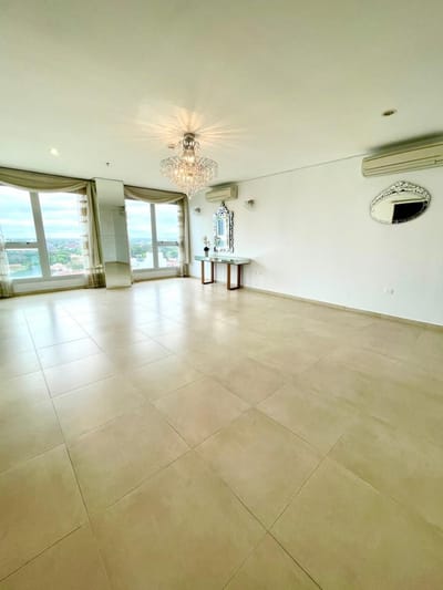 VENDO O ALQUILO DEPARTAMENTO DE 3 DORMITORIOS EN SUITE ZONA PASEO LA GALERIA
