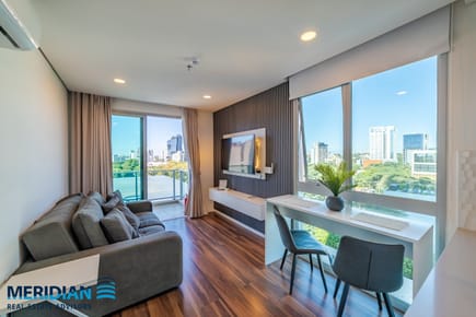 Home Palace Tower – Finamente decorado y a pasos del Shopping del Sol!