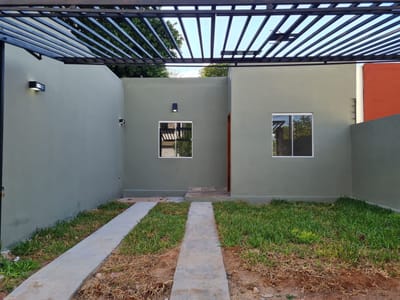 Alquilo Chalet en Luque