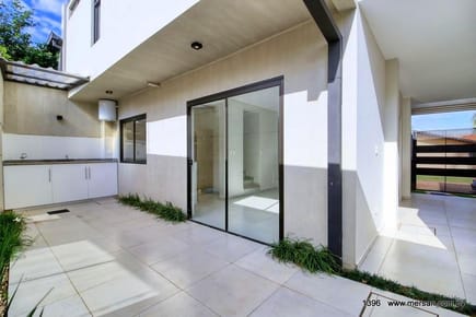 VENDO DUPLEX 3 DORM. - SAN LORENZO Z/ LAGUNA GRANDE, VILLA OLIMPIA (CÓD.  1396)