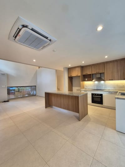 VENDO PROPIEDAD EN EXCLUSIVO CONDOMINIO EN LUQUE - ZONA AEROPUERTO