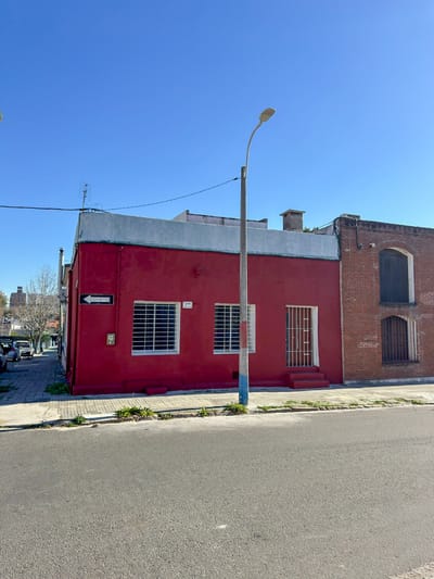 Casa tipo monoambiente de 58 m² en La Blanqueada | Sin gastos comunes