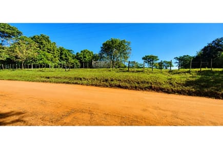 TERRENO EN VENTA YAGUARON CAMINO A PARAGUARI.