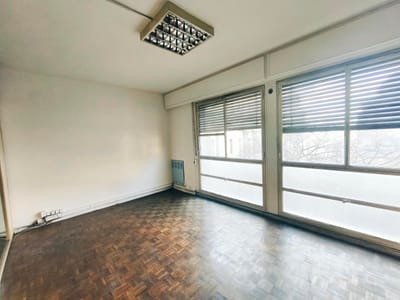 Alquiler Oficina 46 m² en Ciudad Vieja