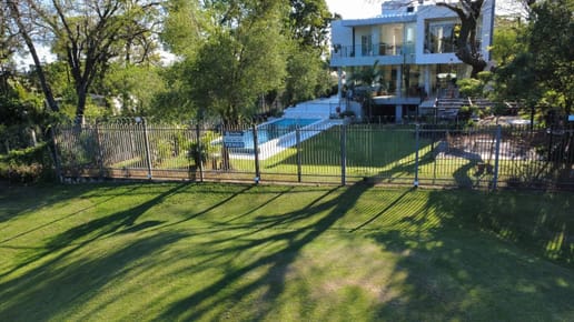 Mansion Lujo En Venta Lambare Yacht 6 Suites 1044m2 840m2 Vista Golf 3 Pisos