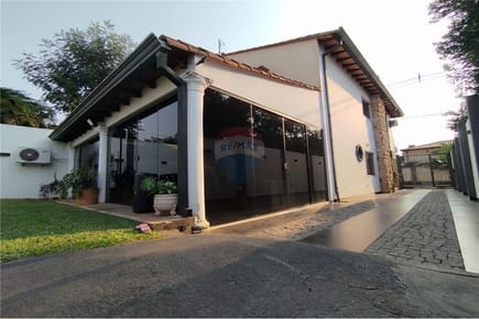 Duplex a estrenar con piscina en Luque - Cuarto barrio