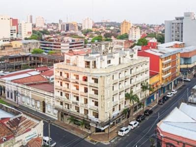 EX HOTEL EN EL CENTRO DE ASUNCIÓN