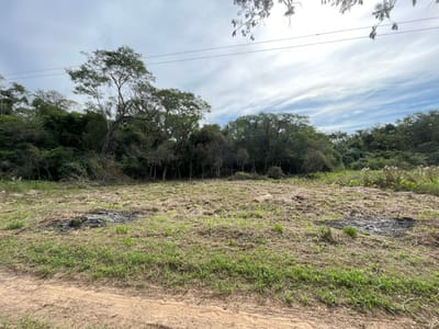Terreno de 1060 m2 en Sanber Urbanización Casa Blanca