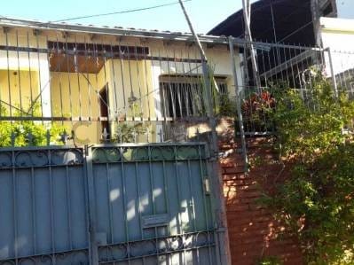 EN VENTA | Terreno Con Casa A Remodelar En Sajonia, Zona Dr. Paiva
