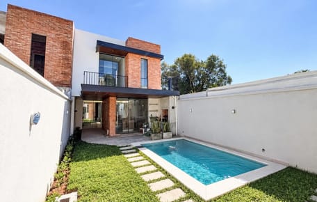 DÚPLEX PREMIUM EN VENTA – RESIDENCE SEVEN, LUQUE - VILLA ADELA