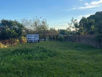 El terreno ideal para tu futuro hogar está en el Barrio San Isidro!
