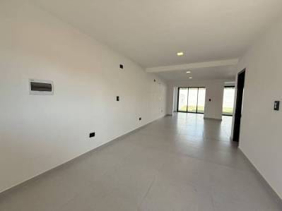 DUPLEX A ESTRENAR