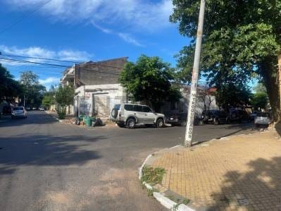 EN VENTA | Terreno En Esquina Con Proyecto Aprobado Para Edificio En El Centro De Asunción