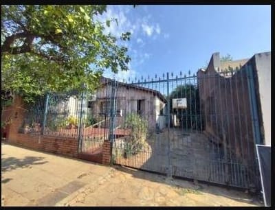 EN VENTA | Casa a refaccionar o demoler en Nazareth, Asunción