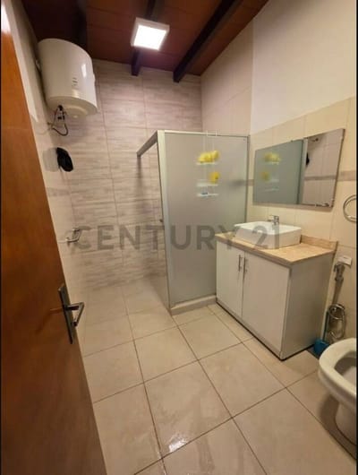 EN VENTA | Casa De 2 Plantas Con 6 Dormitorios En Gral. Díaz