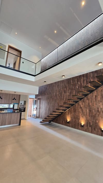 Alquilo Duplex a estrenar, 3 habitaciones en suite. COD 037