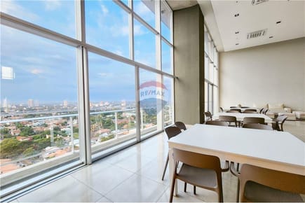 Departamento - Alquiler - Villa Morra, Asunción, Paraguay