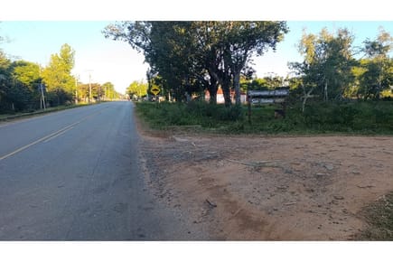 VENDO TERRENO EN LA CIUDAD DE ARROYOS Y ESTEROS