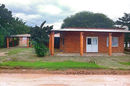 Local Comercial con Vivienda en Venta