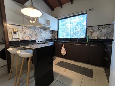 ALQUILO DPTO AMOBLADO EN BARRIO VILLA AURELIA