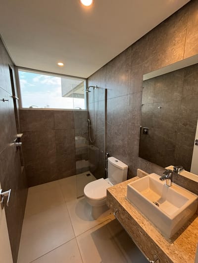 EN VENTA EN PETRA TOWER - DPTO DE 2 DORMITORIOS + COCHERA