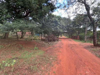 En Venta Terreno en Costa Sosa - Luque V189