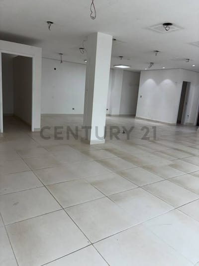 Alquilo Local Comercial