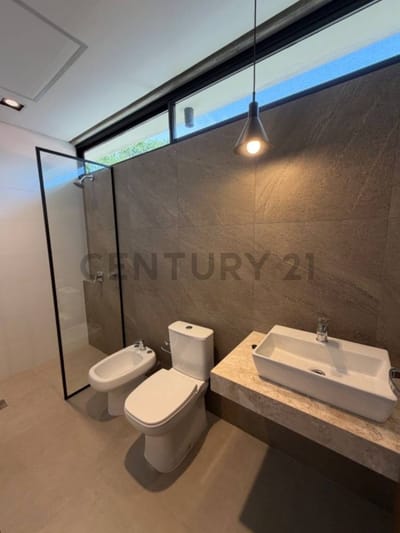 Venta de Casa Dúplex en San Vicente, Asunción